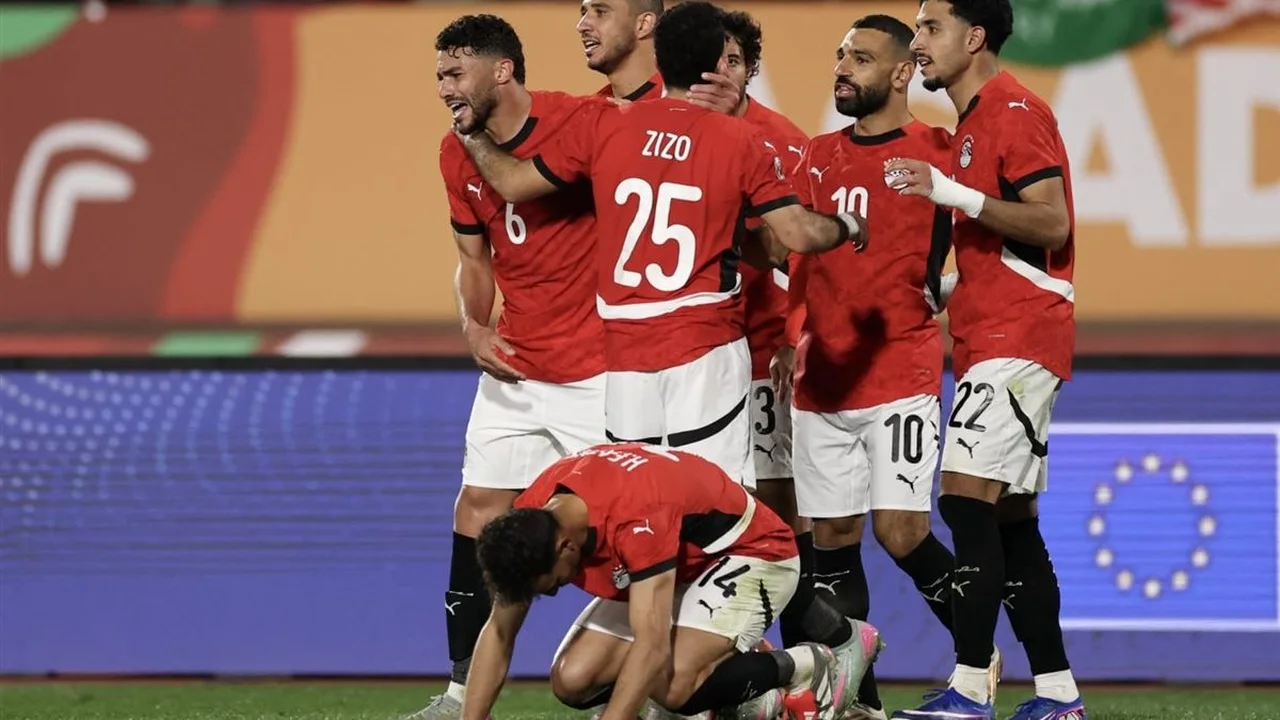 توقيت المواجهة الودية بين مصر والسعودية والقنوات الناقلة استعداداً لكأس العالم